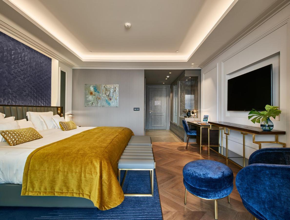 Ikador Luxury Boutique & 5*